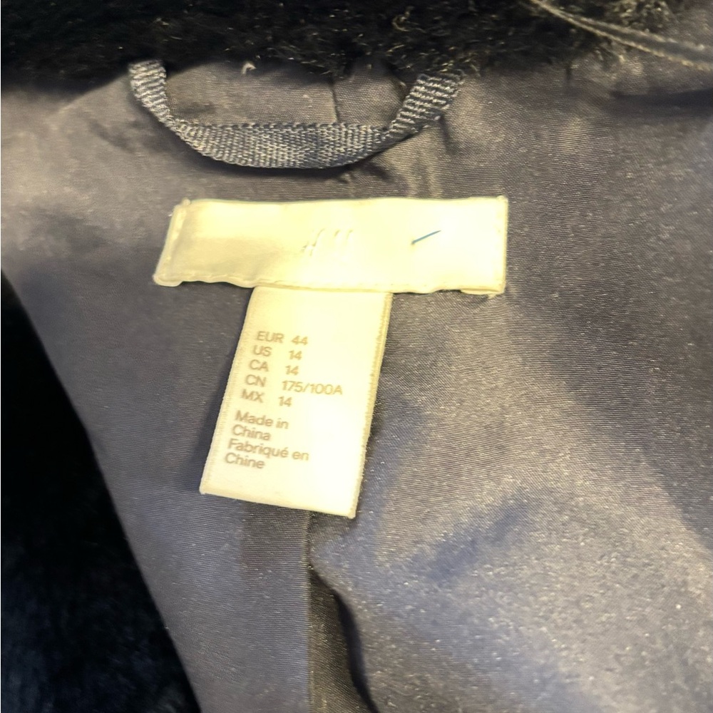 H&M Black Teddy Coat - Picture 3 of 5